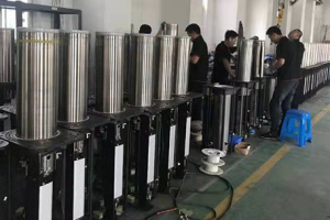 電動升降柱